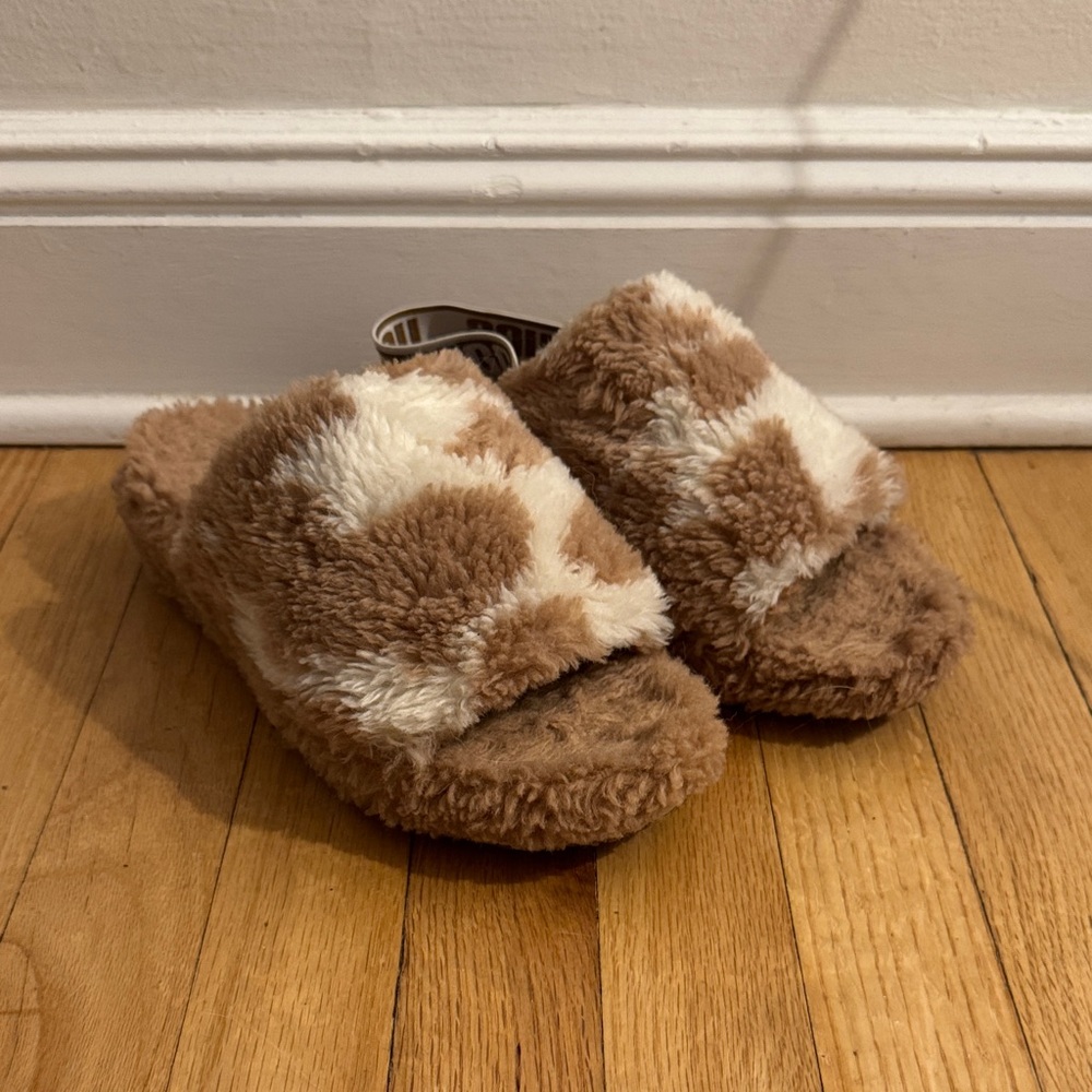 UGG fluff yeah slippers